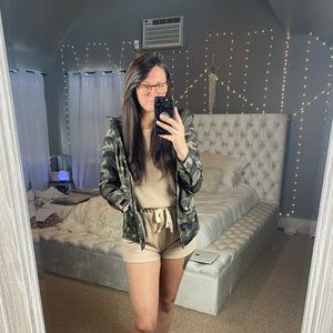 Meet your Posher, Jaimie